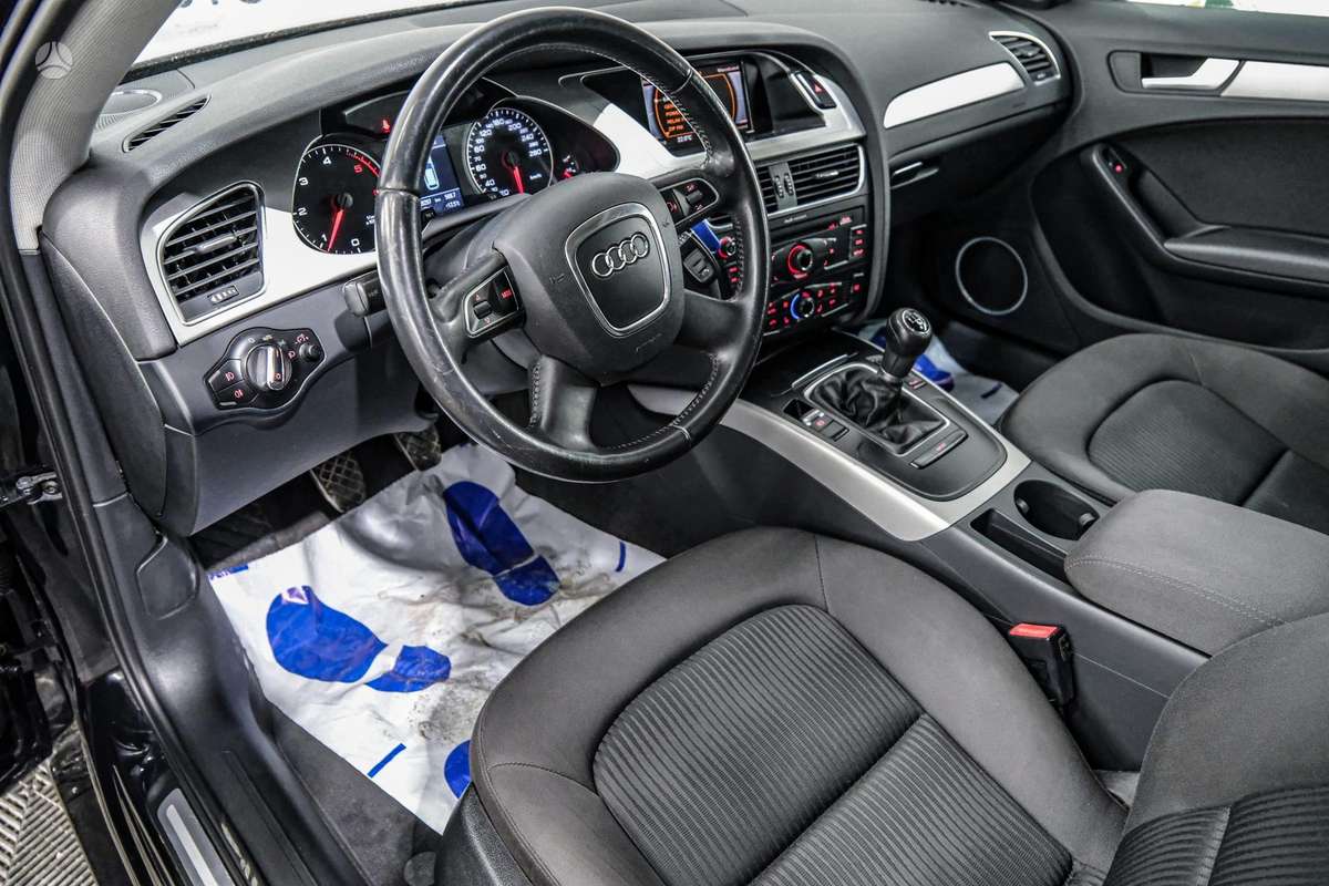Audi A4, 2.0 l., Универсал