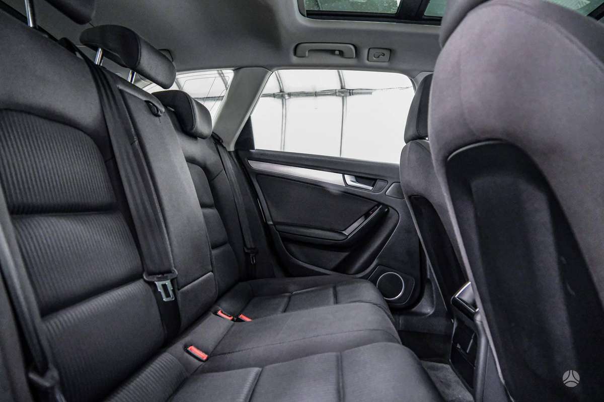 Audi A4, 2.0 l., Универсал