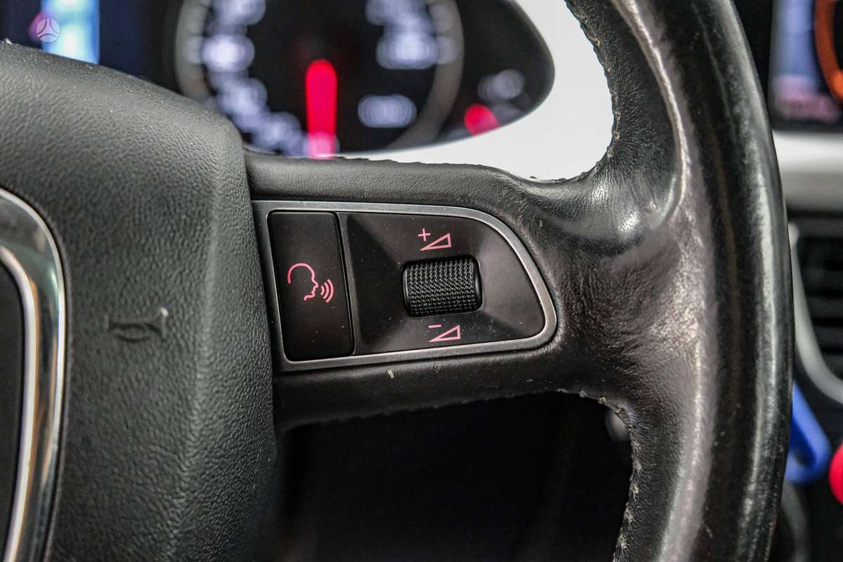 Audi A4, 2.0 l., Универсал