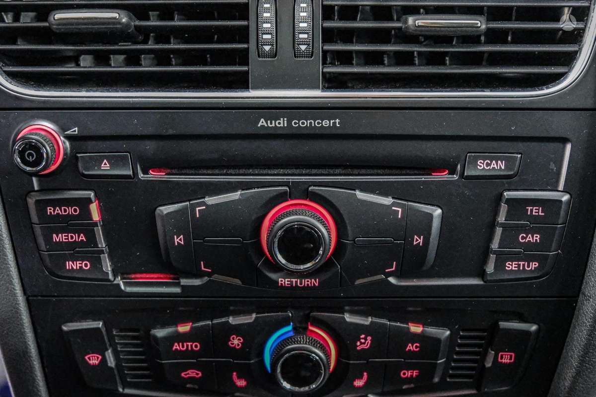 Audi A4, 2.0 l., Универсал