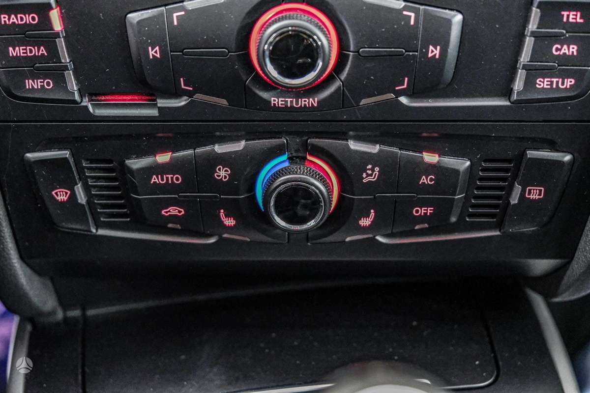 Audi A4, 2.0 l., Универсал