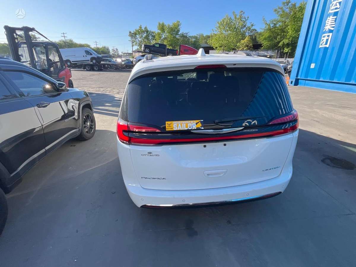 Chrysler Pacifica, 3.6 l., Минивэн