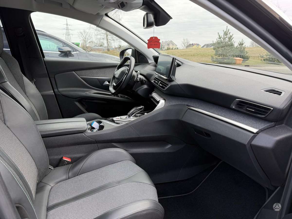 Peugeot 3008, 1.2 l., visureigis / krosoveris