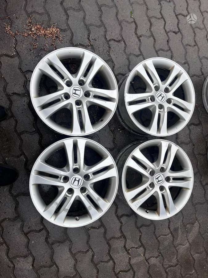 Honda, lengvojo lydinio, R17