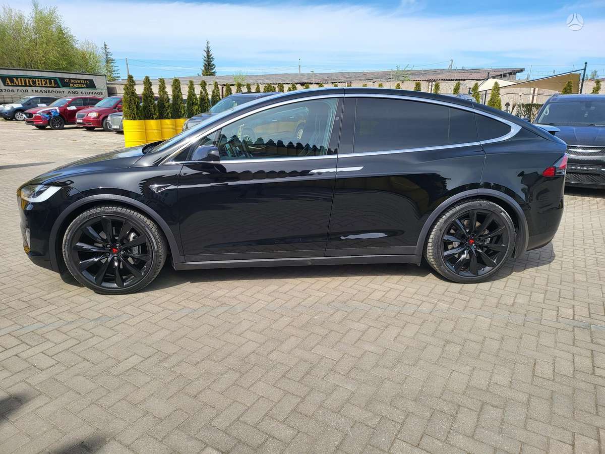 Tesla Model X, 100 kWh, wagon