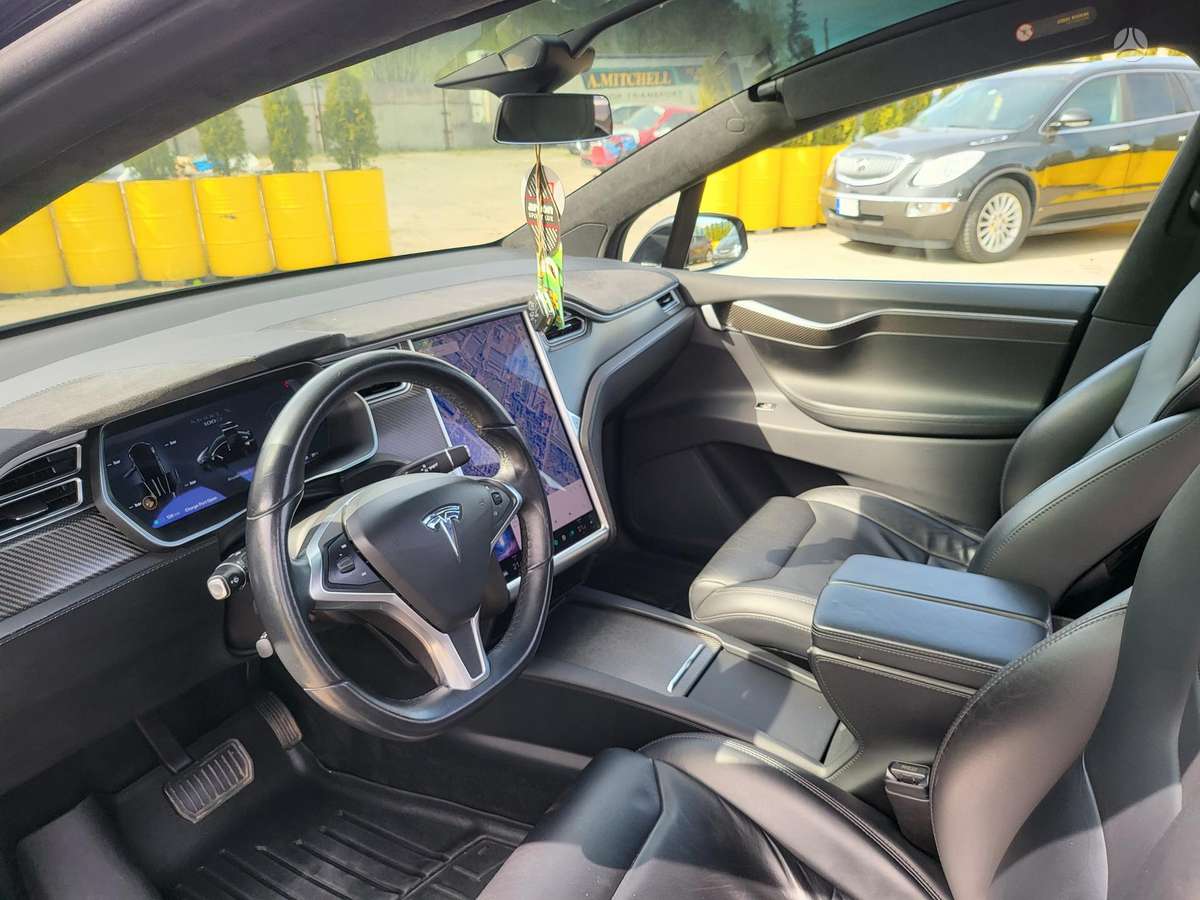 Tesla Model X, 100 kWh, wagon