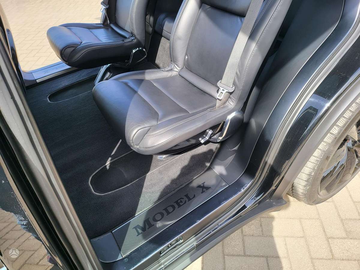 Tesla Model X, 100 кВт·ч, Универсал