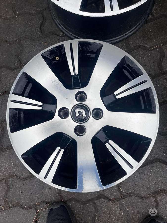 Renault, vieglmetāla, R16
