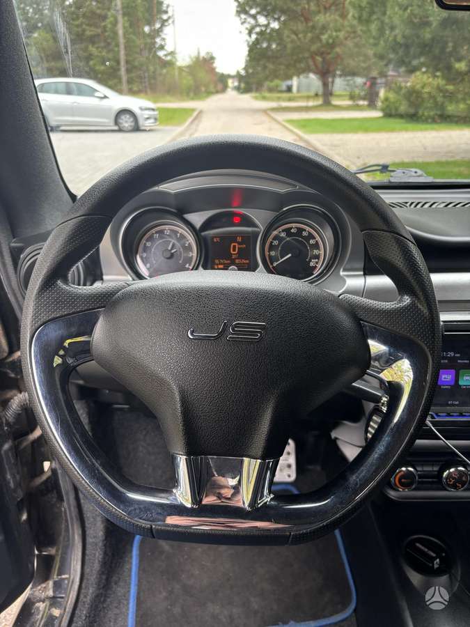 Ligier JS50, 0.5 l., hatchback