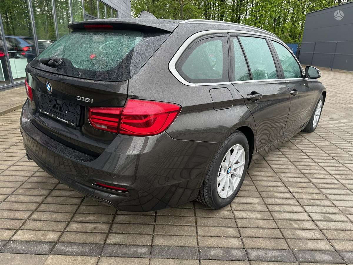 BMW 318, 1.5 l., Универсал