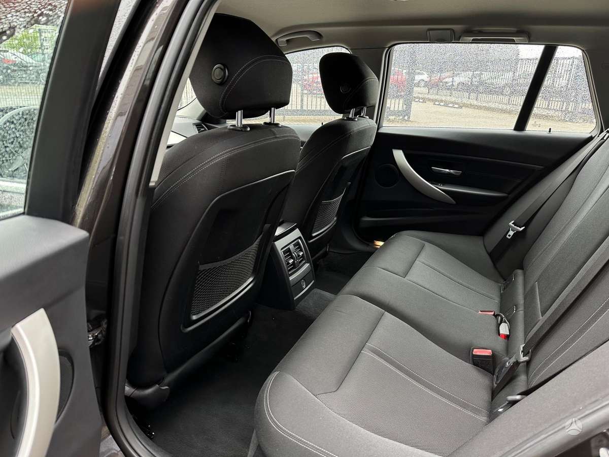 BMW 318, 1.5 l., Универсал