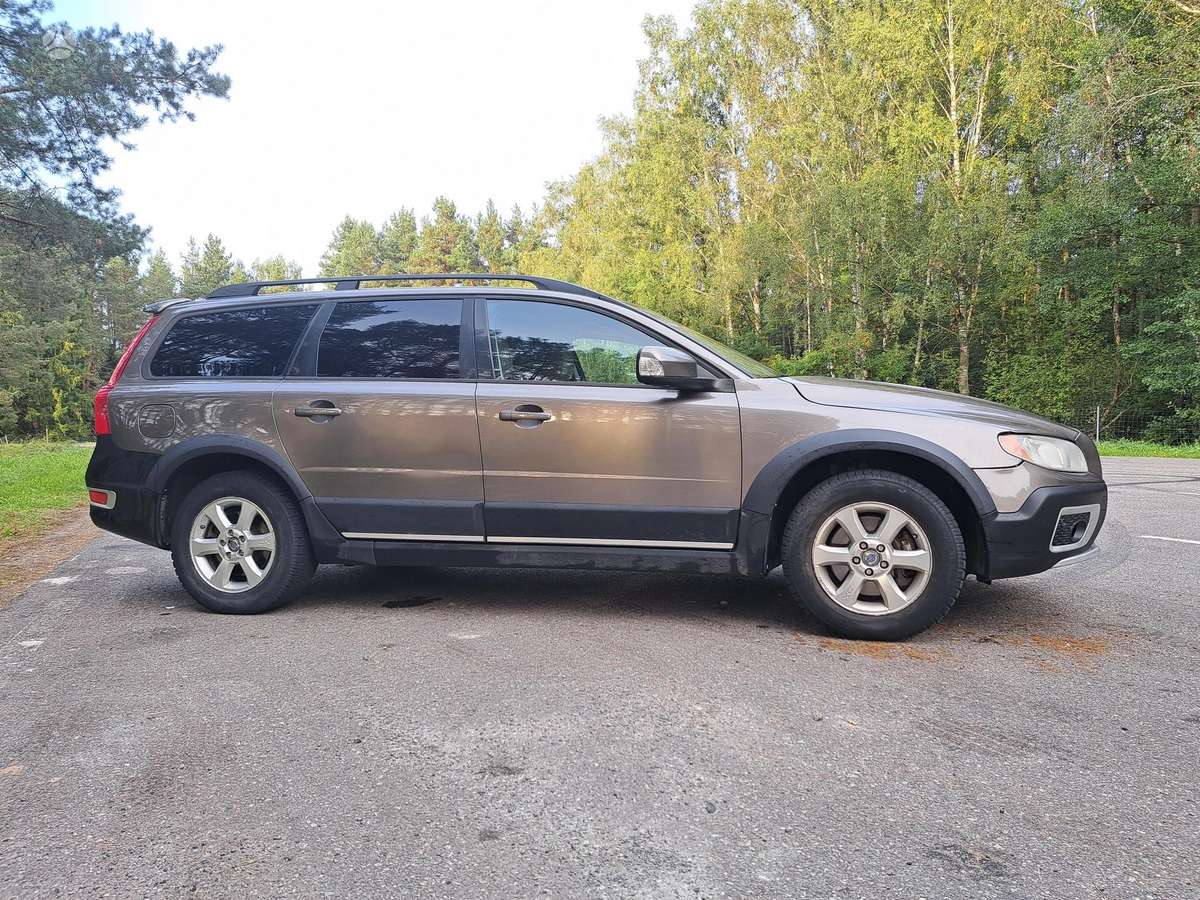 Volvo XC70, 3.2 l., Универсал