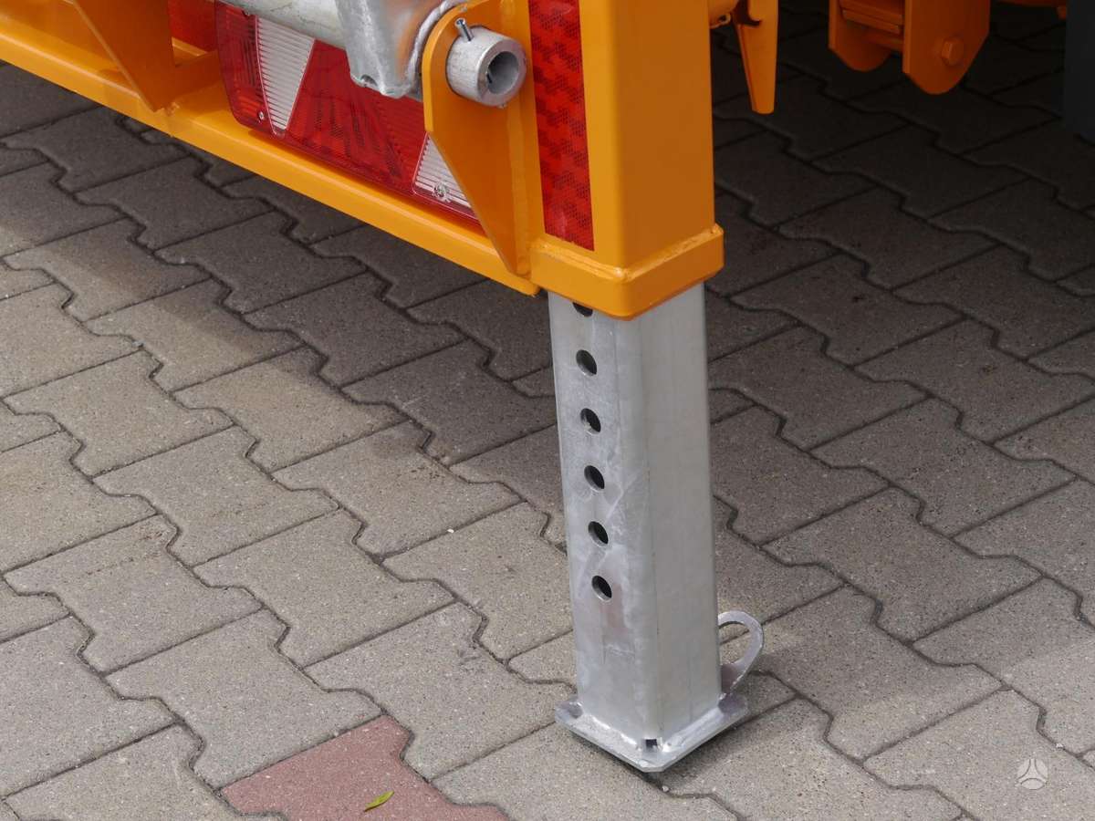 Fliegl TTS 89, spec. priekabos / puspriekabės