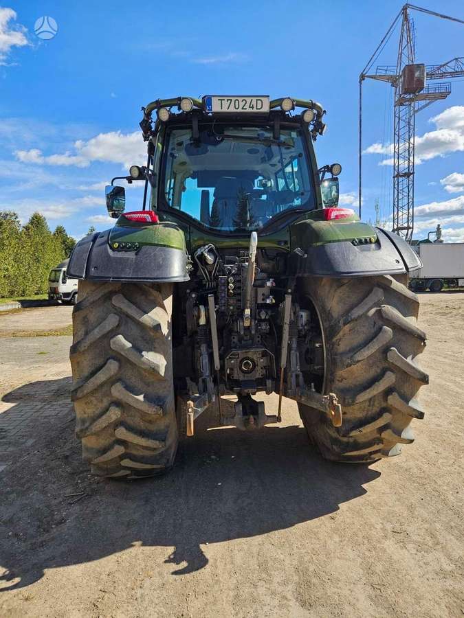 Valtra T235, тракторы