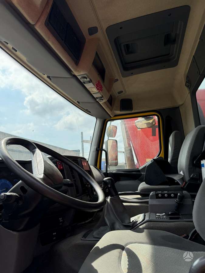 Renault Kerax 370.34, самосвалы