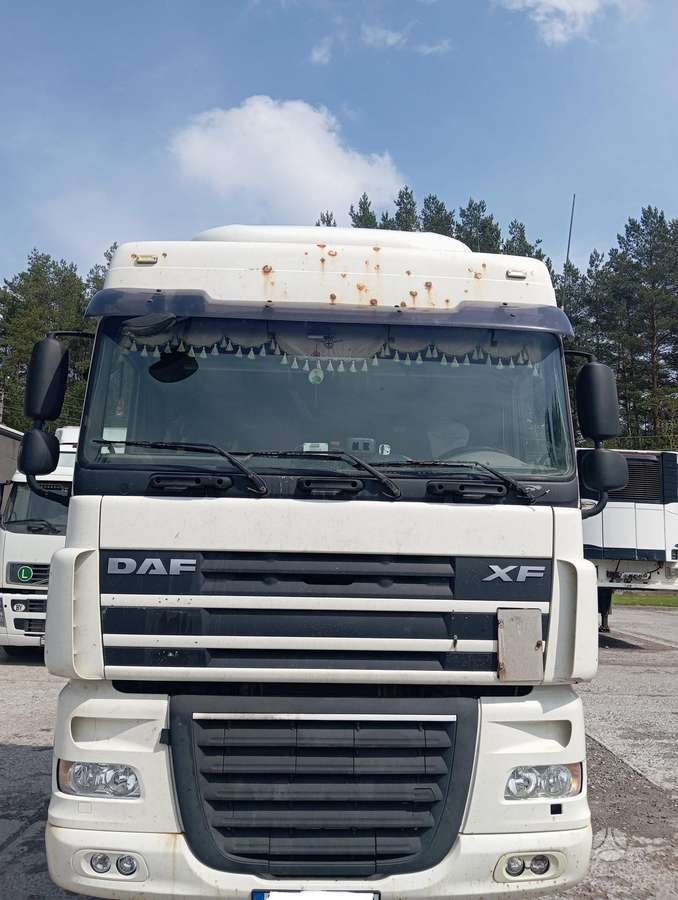 DAF FT XF105, dirbantis, TA iki 2027, double sleeper