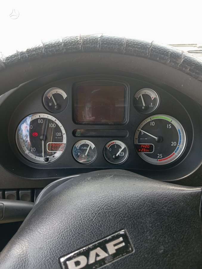 DAF FT XF105, dirbantis, TA iki 2027, double sleeper