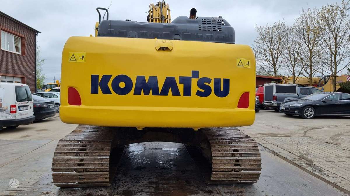 Komatsu PC 210 LC-11, экскаваторы