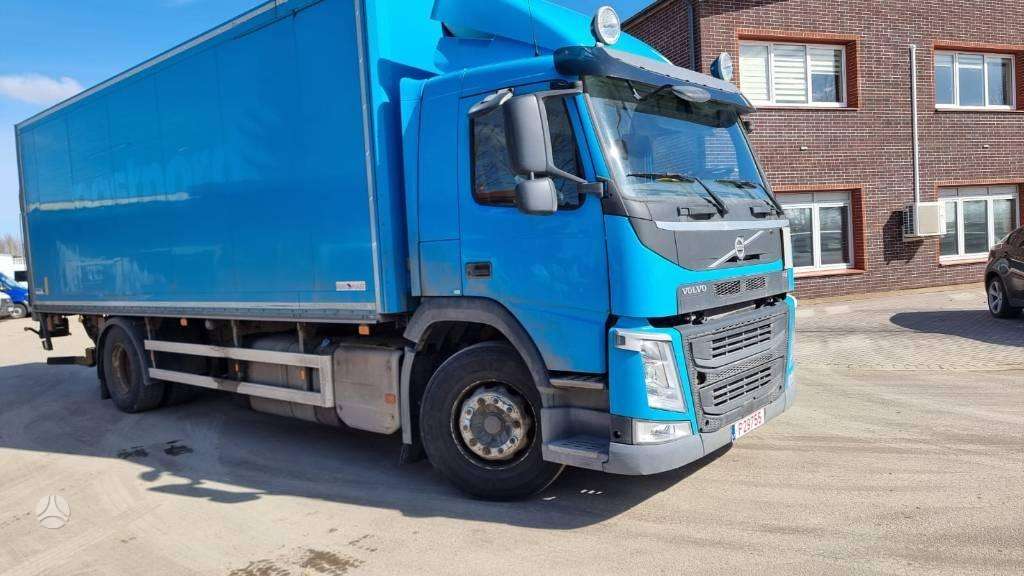 Volvo FM 340, isothermal trucks