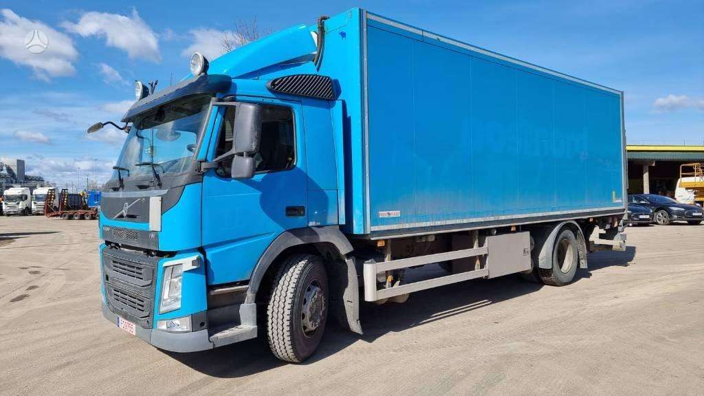 Volvo FM 340, isothermal trucks