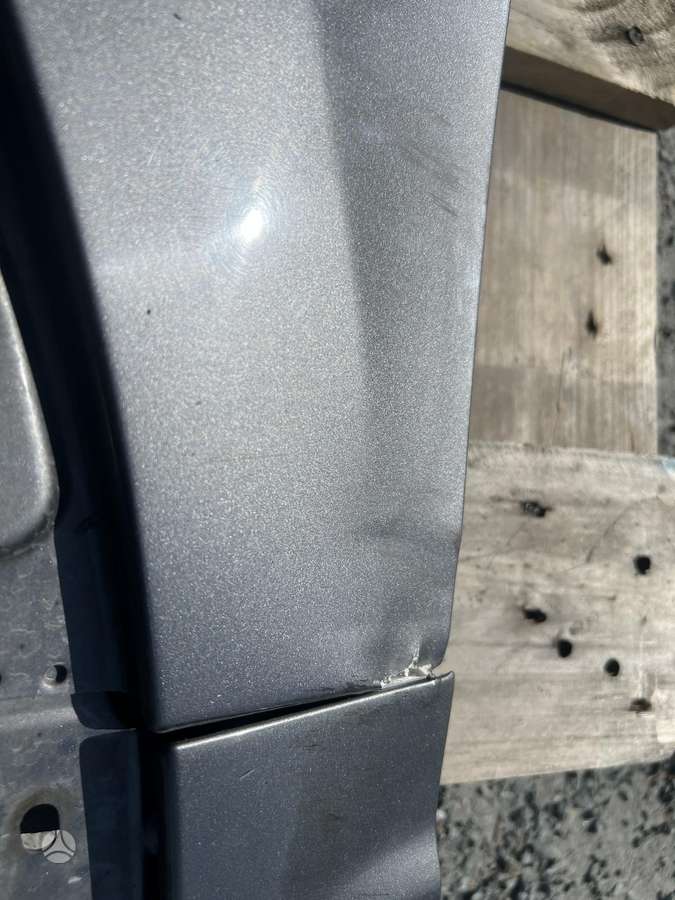 Porsche Cayenne sparnai