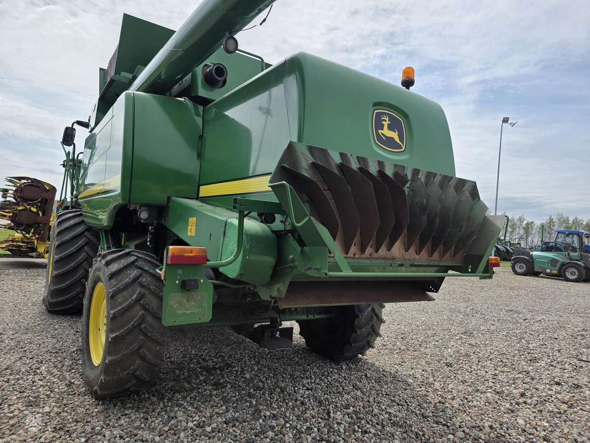 John Deere T660, комбайны