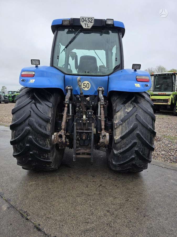New Holland T8040, тракторы