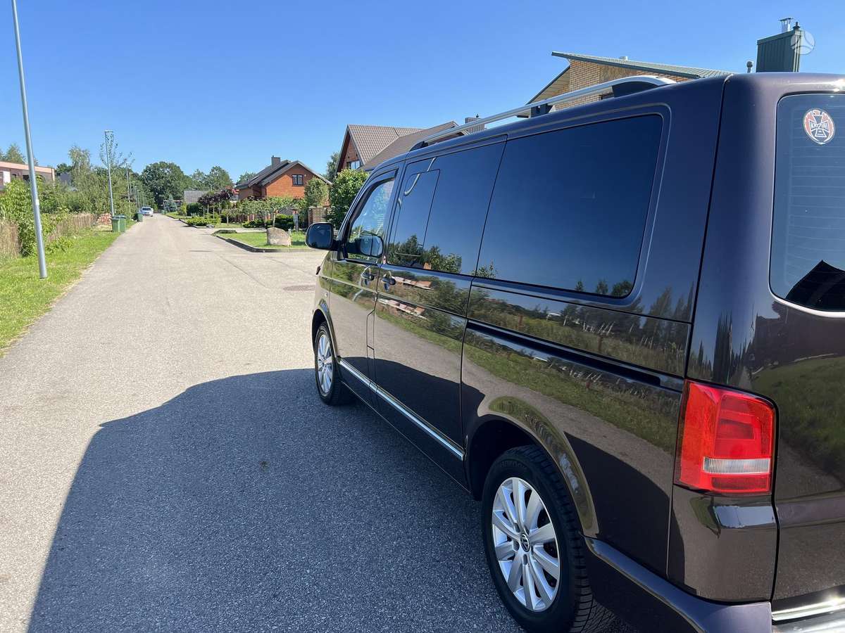 Volkswagen Multivan, 2.0 l., Минивэн