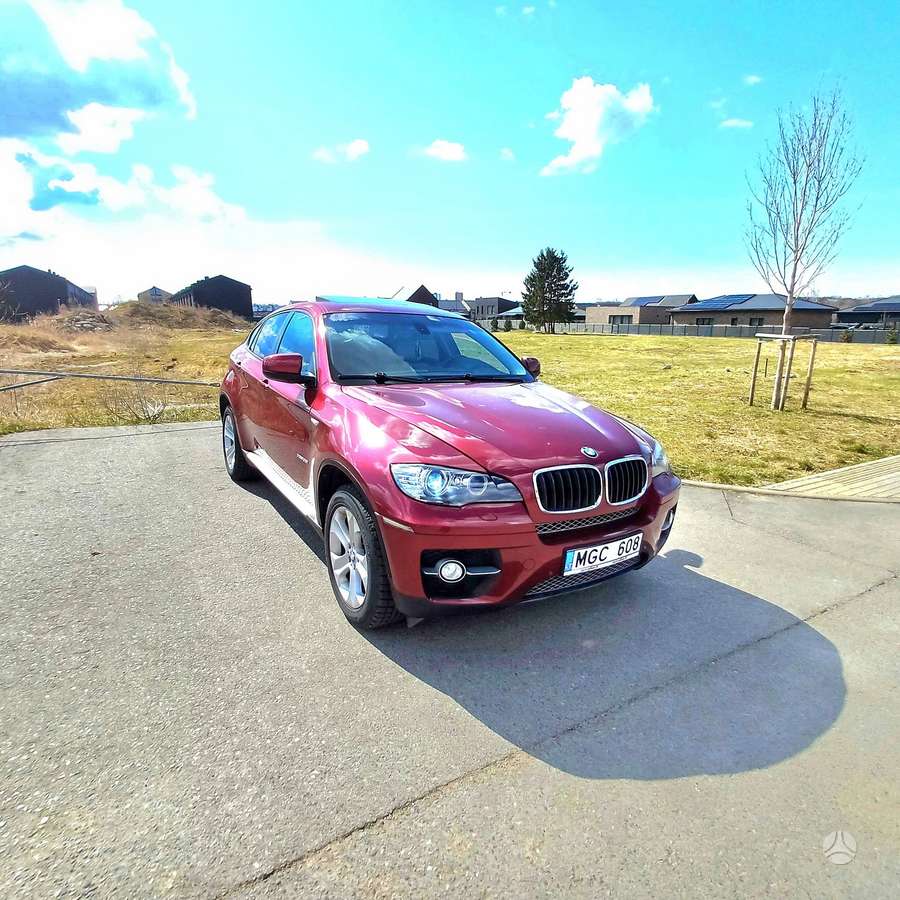 BMW X6, 3.0 l., off-road / crossover