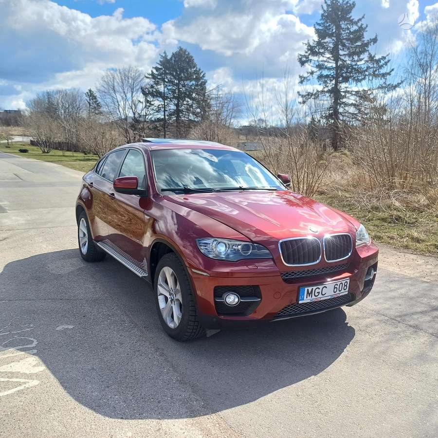 BMW X6, 3.0 l., off-road / crossover