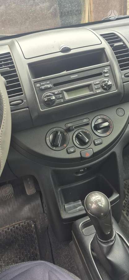 Nissan Note, 1.6 l., Седан