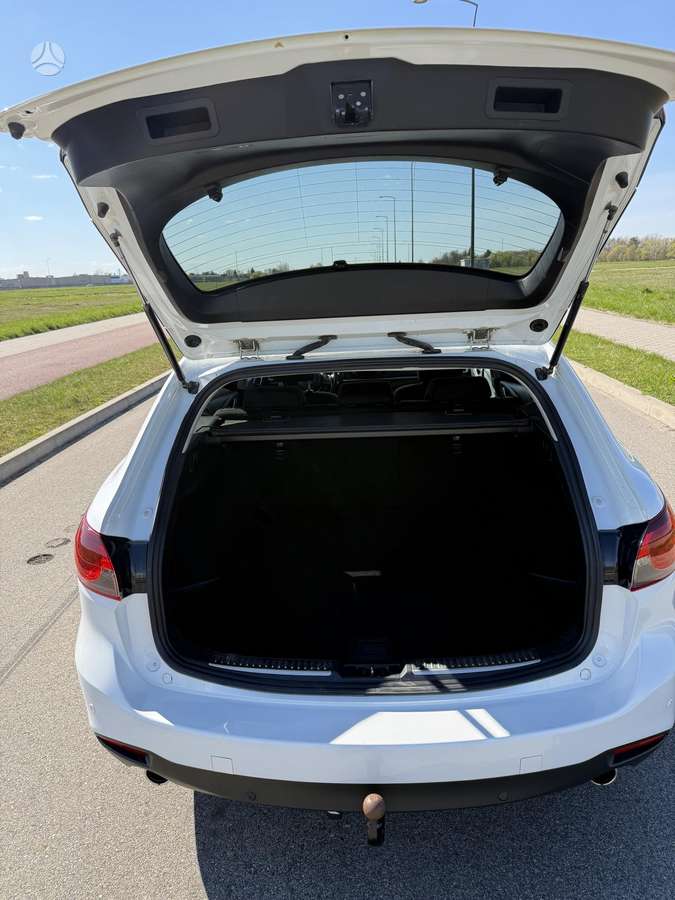Mazda 6, 2.2 l., wagon