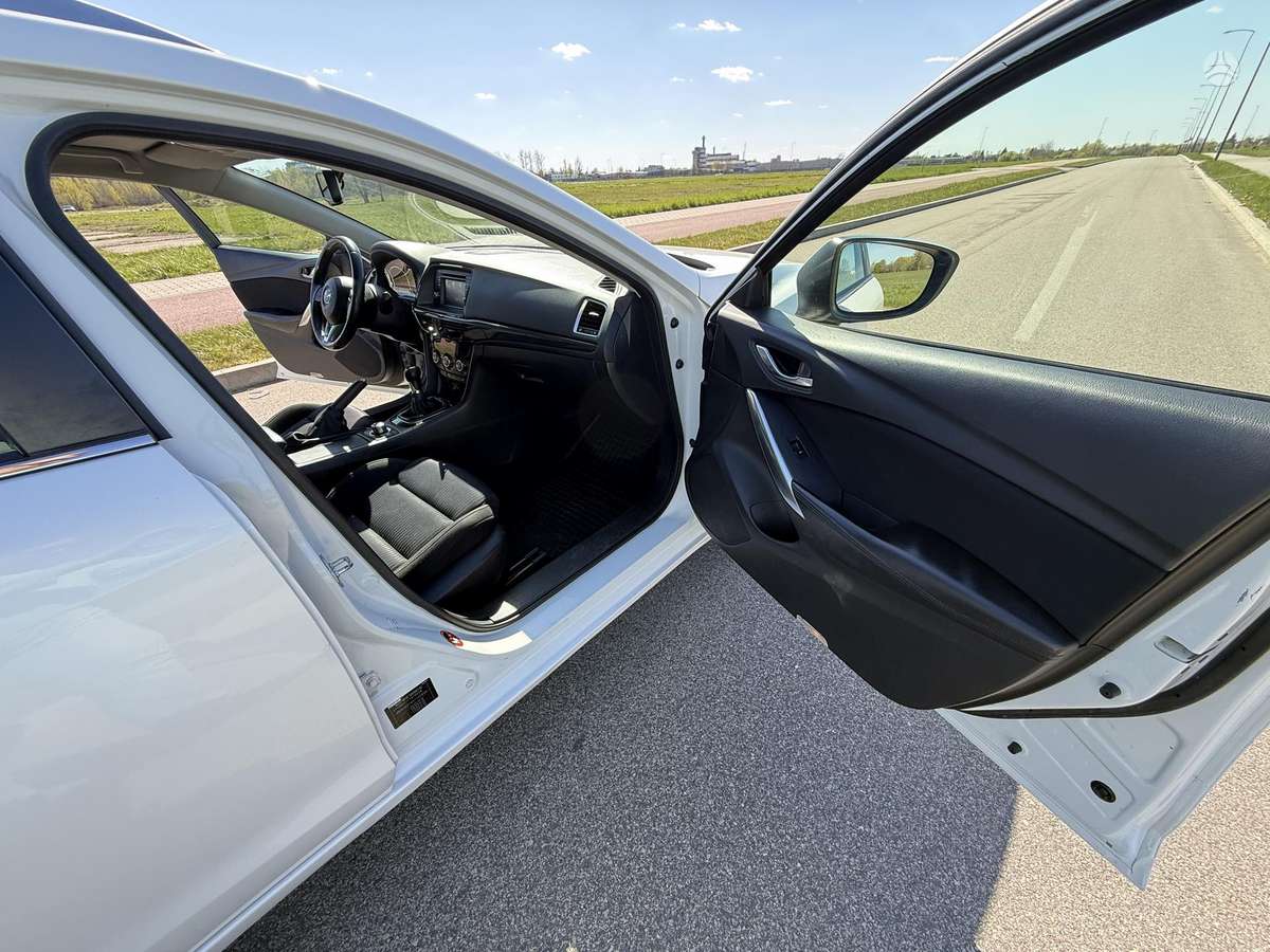 Mazda 6, 2.2 l., universalas