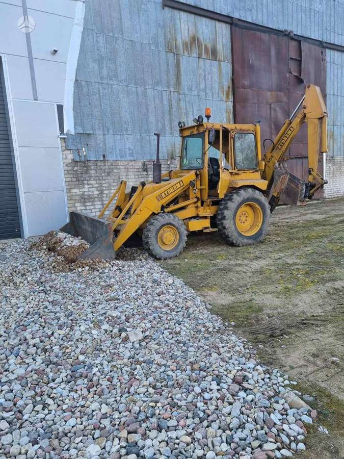 -Kita- Hydrema 505, excavator loader