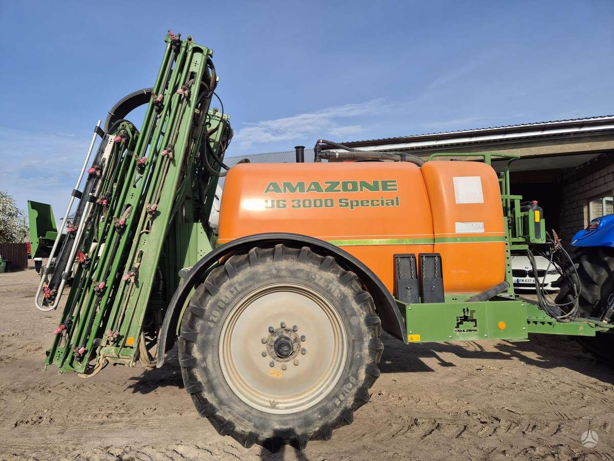 Amazone UG 3000 special, разбрызгиватели