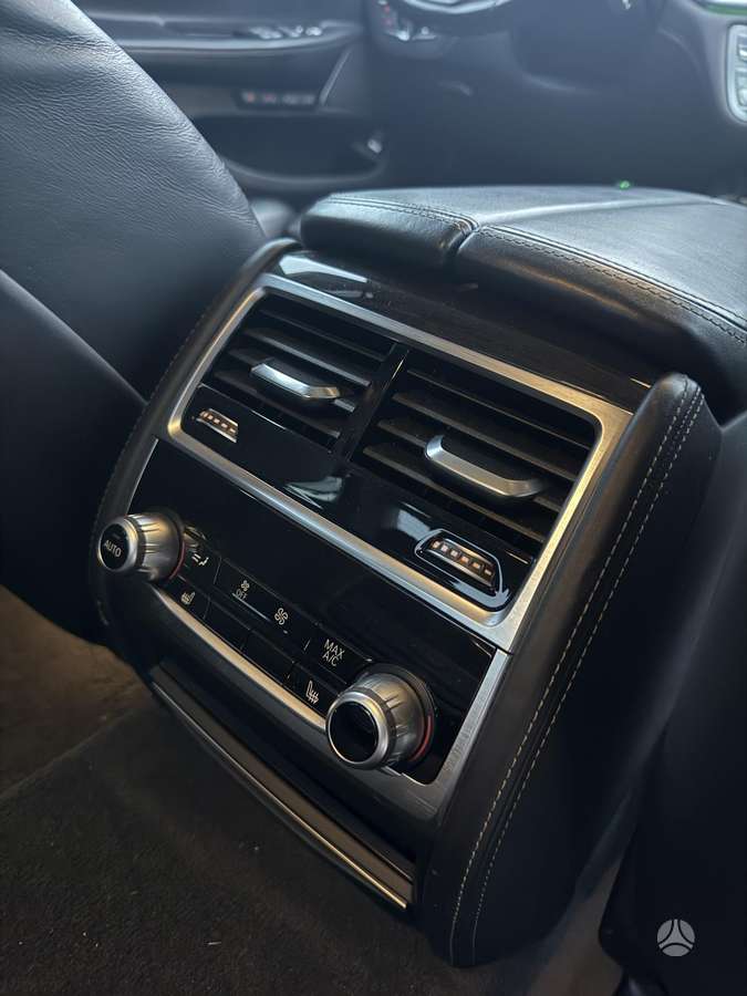 BMW 740, 3.0 l., Седан