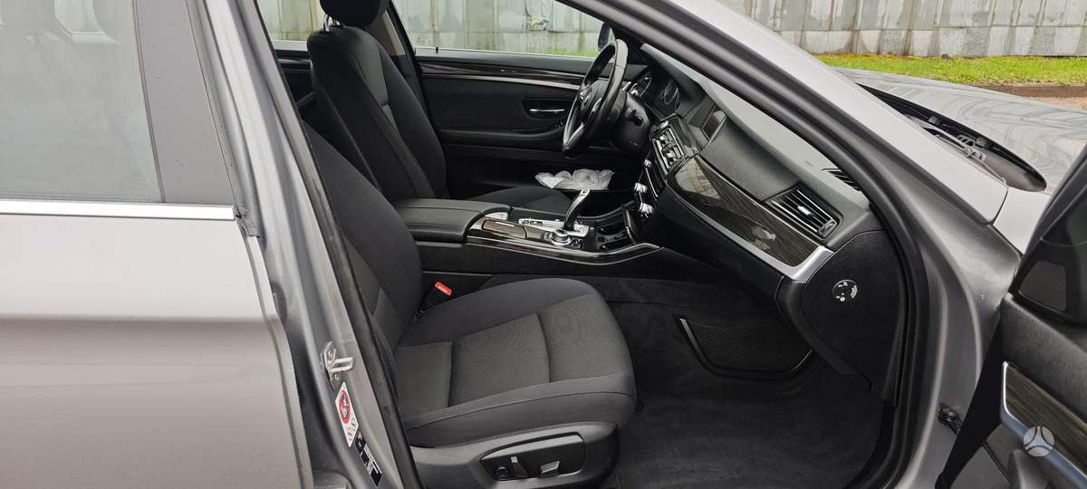BMW 520, 2.0 l., Универсал