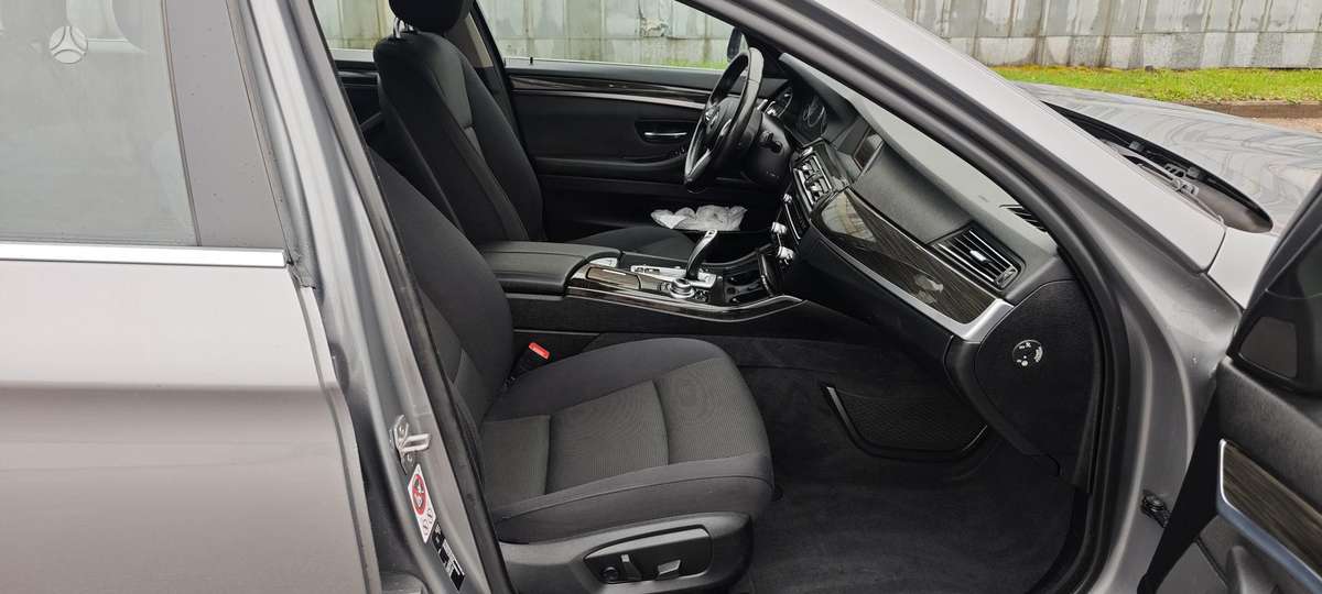 BMW 520, 2.0 l., wagon