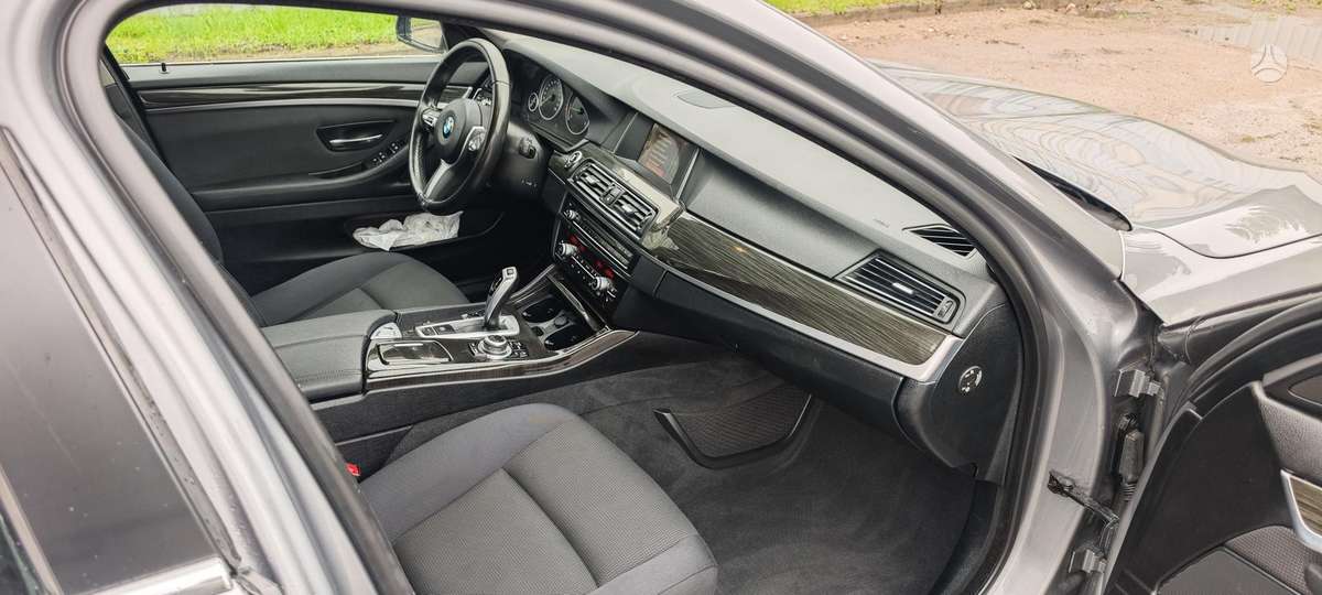 BMW 520, 2.0 l., Универсал