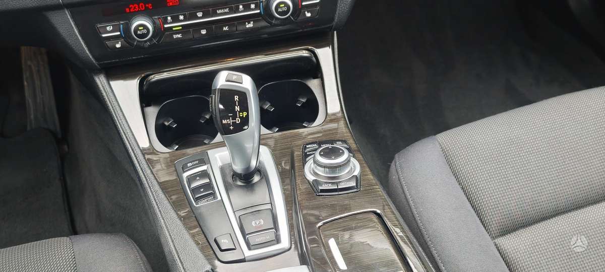 BMW 520, 2.0 l., Универсал