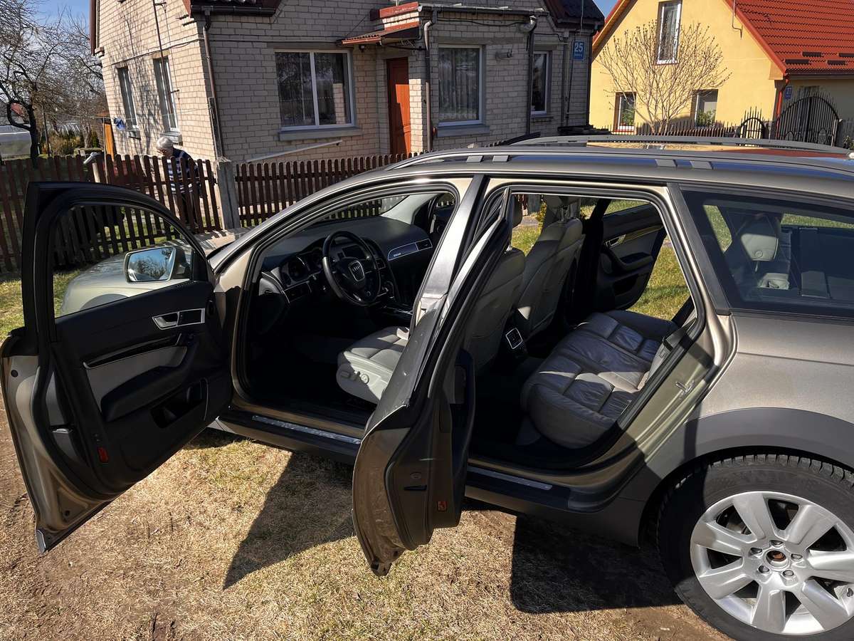 Audi A6 allroad, 2.7 l., Универсал