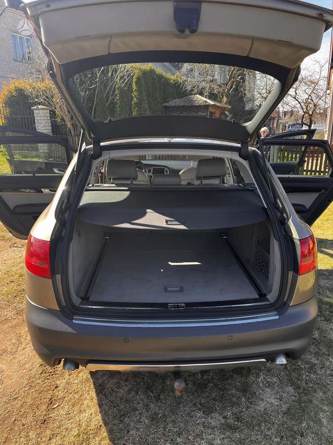 Audi A6 allroad, 2.7 l., Универсал