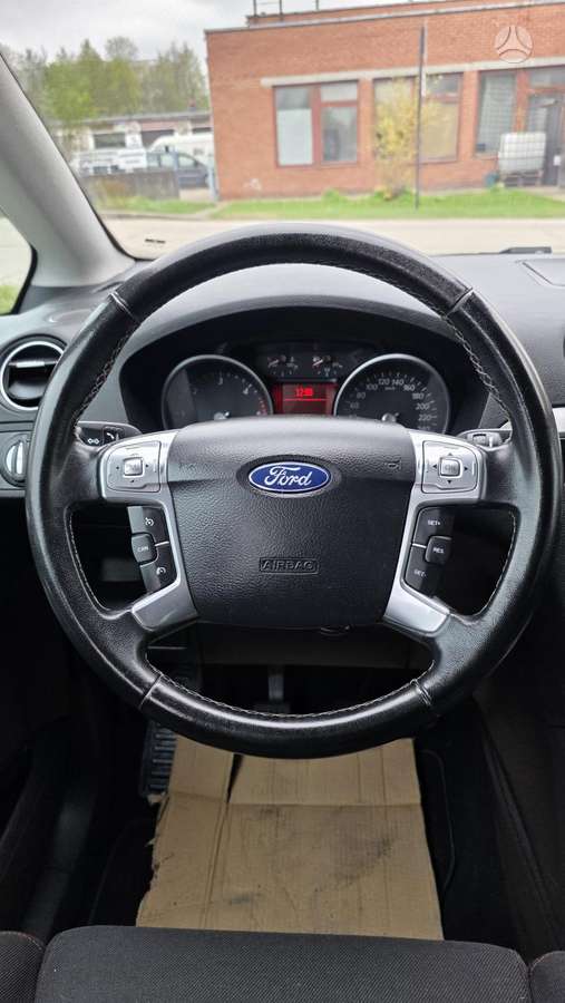Ford S-MAX, 2.0 l., Минивэн