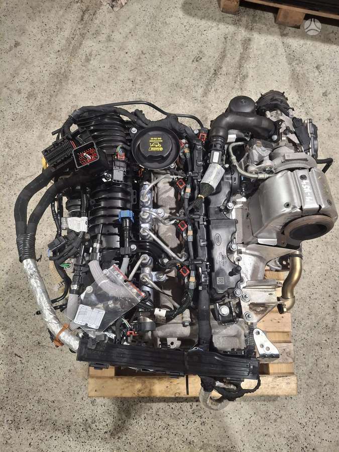 Jaguar F-Pace, 204DTH, engine
