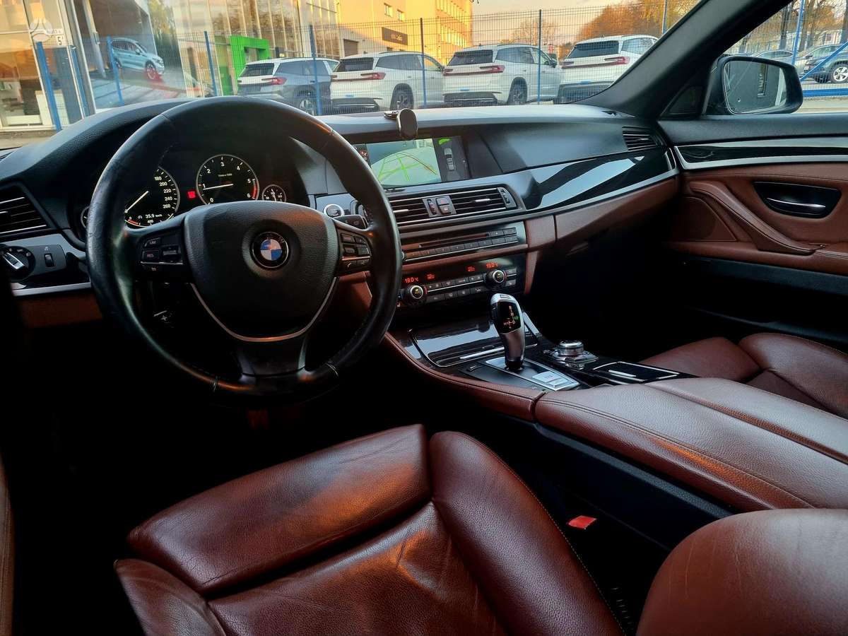 BMW 520, 2.0 l., wagon