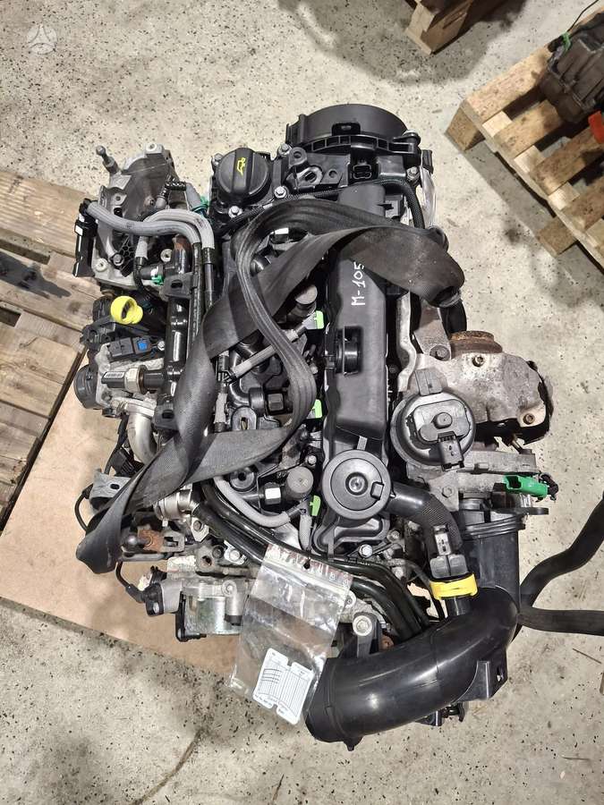 Opel Vivaro, DW10FDDU (EHT), dzinējs