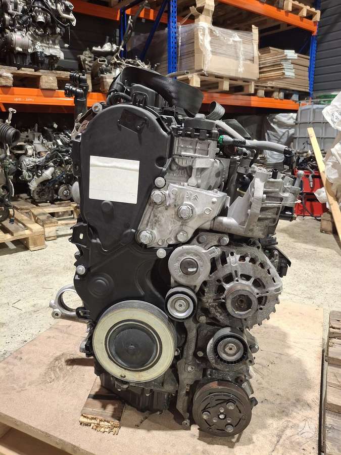 Opel Vivaro, DW10FDDU (EHT), dzinējs