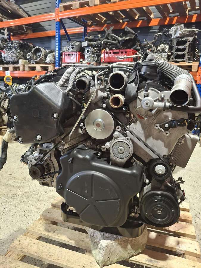 Jeep Grand Cherokee, VM44, двигатель
