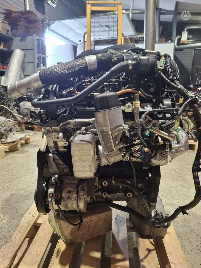 Jeep Grand Cherokee, VM44, engine