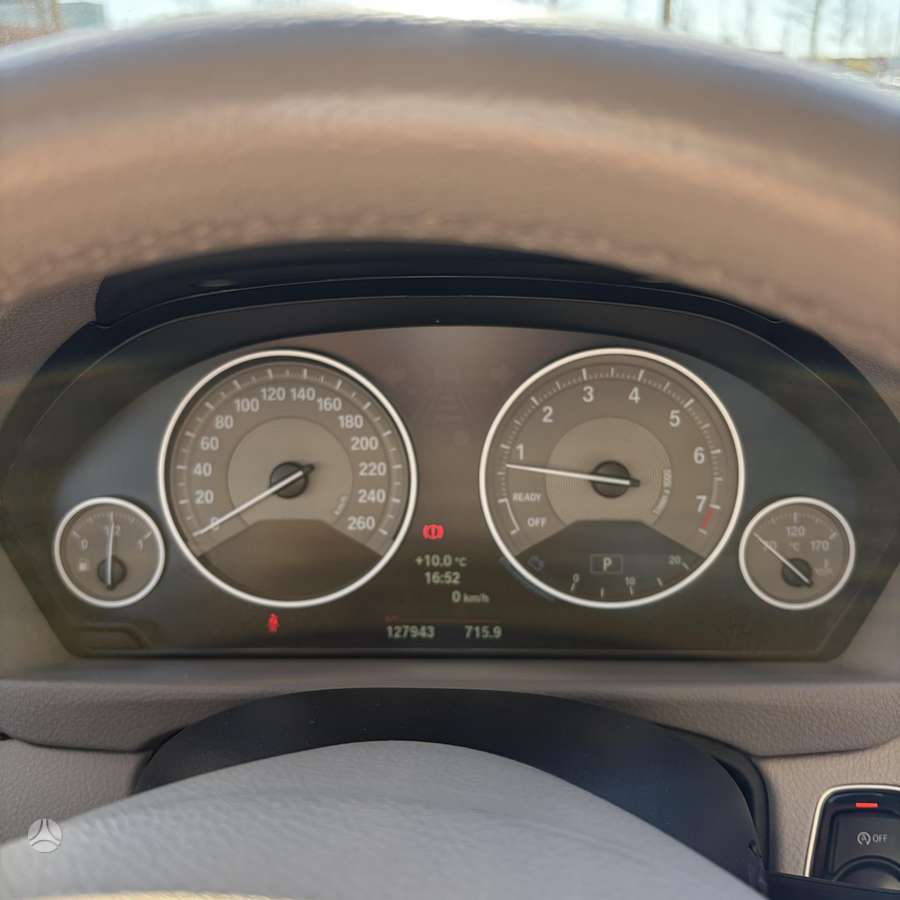 BMW 320, 2.0 l., saloon / sedan